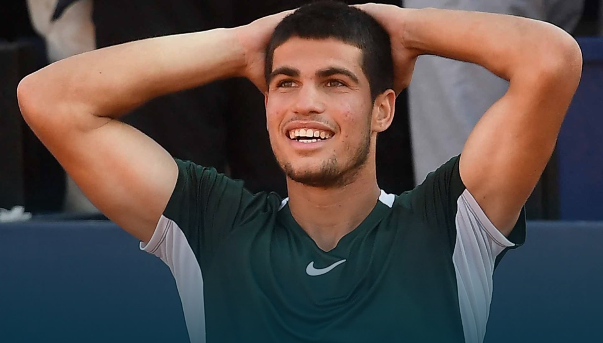 意甲：卡利亚里小胜萨索洛