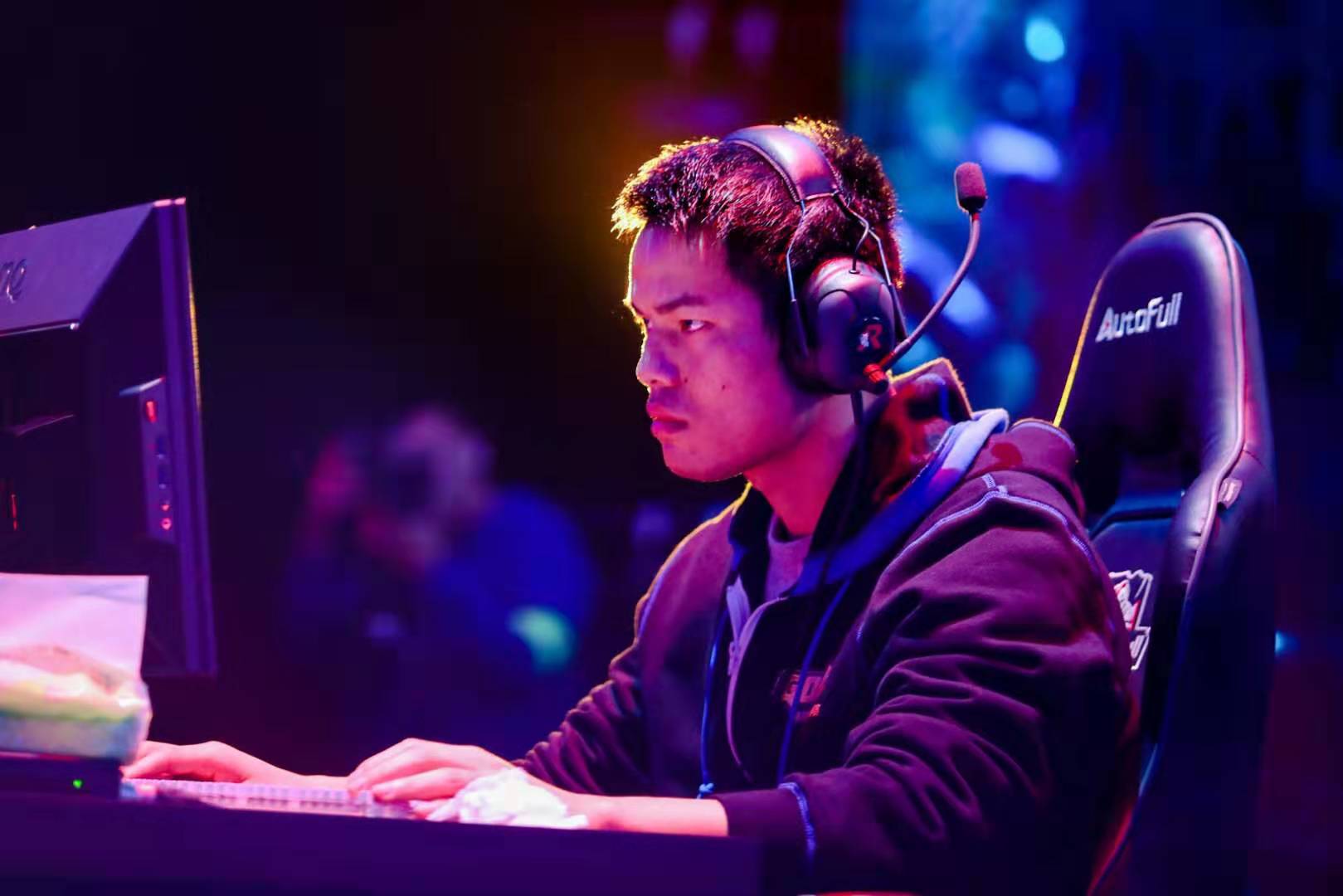 卡利亚里的 卡利亚里的