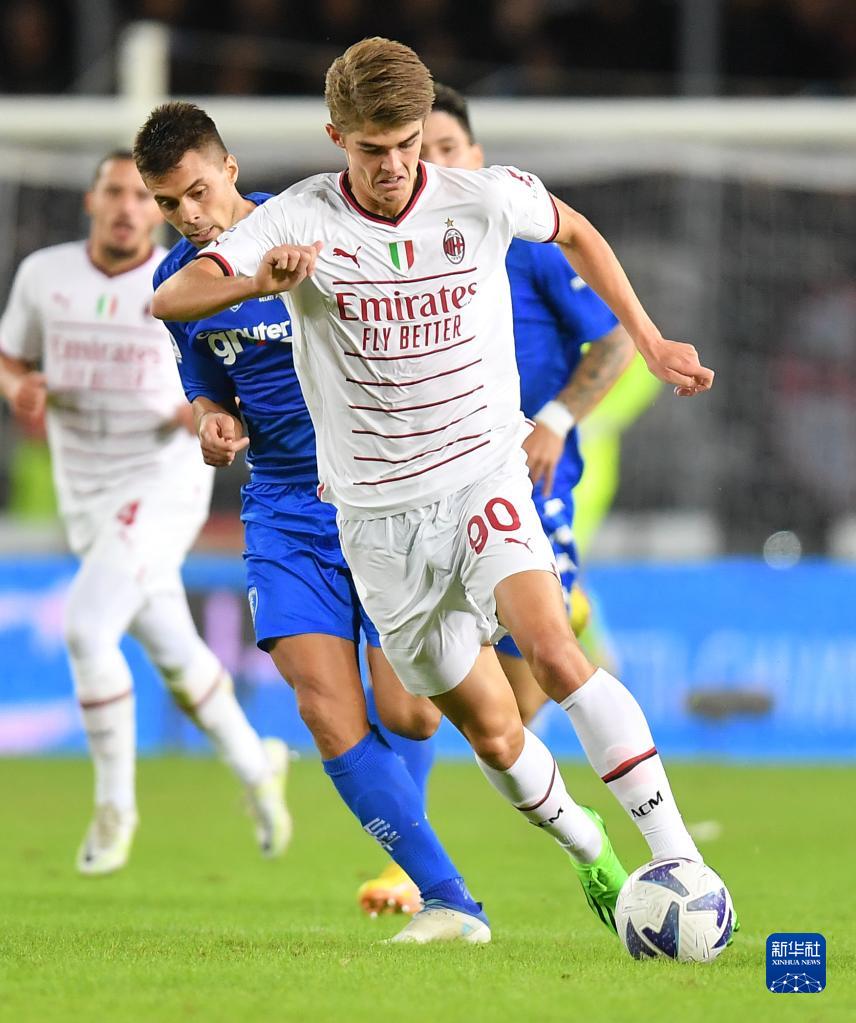 格的对决中 格的对决中